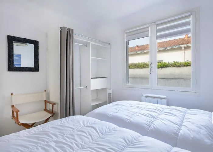 Casa de Férias Maison Avec Jardin à 140m De La Saint-Michel-Chef-Chef