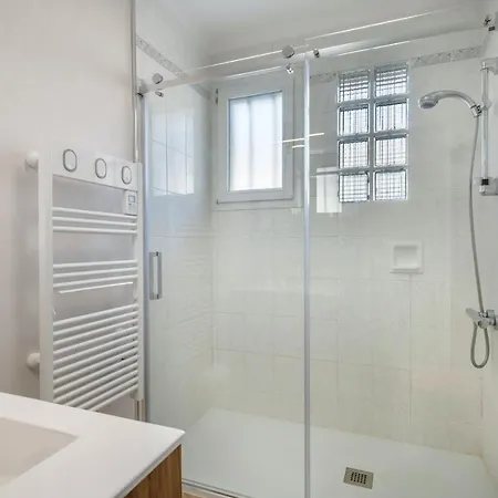 בית נופש Maison Avec Jardin A 140m De La *